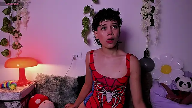 Snapshot of fernanda_indie chatting on September 20, 4:35 am fernanda indie online show from September 20, 4:35 am