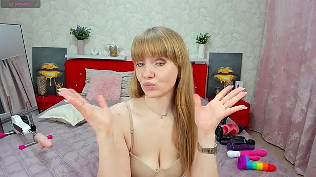Snapshot of KattyPeachX chatting on June 4, 1:11 am KattyPeachX online show from June 4, 1:11 am