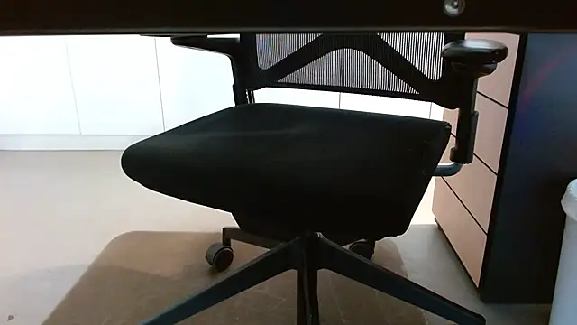 lovewalknaked online show from November 25, 2:39 pm