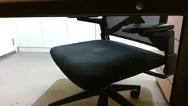 lovewalknaked online show from December 5, 4:36 pm