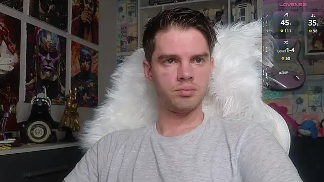 Snapshot of Mike_Burn chatting on February 27, 12:27 pm Mike Burn online show from February 27, 12:27 pm