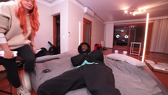 MacTroy online show from January 14, 9:41 pm