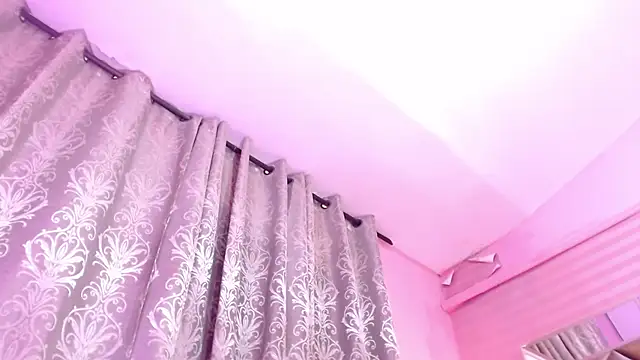 giselle ocampo online show from February 20, 3:30 pm