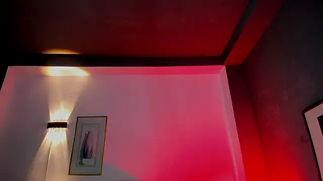 Snapshot of Travistanner_28 chatting on December 14, 4:34 pm Travistanner 28 online show from December 14, 4:34 pm