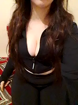 Snapshot of El-Jouri chatting on January 21, 9:03 am El-Jouri online show from January 21, 9:03 am