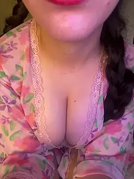 Snapshot of El-Jouri chatting on September 26, 7:34 am El-Jouri online show from September 26, 7:34 am