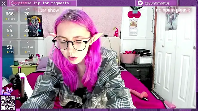 Snapshot of v3n0mb1t3z chatting on March 20, 3:02 am v3n0mb1t3z online show from March 20, 3:02 am