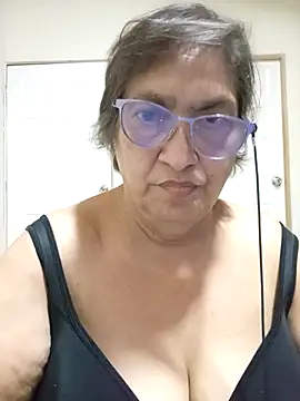 florecita69 online show from November 9, 1:48 am