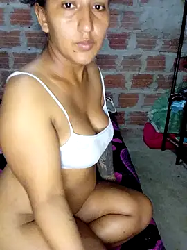 Snapshot of Loren_sw chatting on December 3, 5:20 am Loren sw online show from December 3, 5:20 am