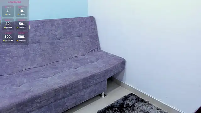 Snapshot of White_world chatting on March 21, 2:18 pm White world online show from March 21, 2:18 pm