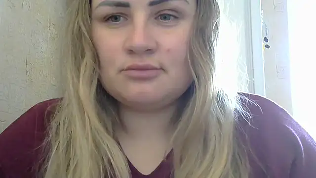 Snapshot of Honeydew-Waves chatting on May 11, 7:25 am Honeydew-Waves online show from May 11, 7:25 am
