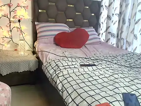 CUTE princess 143 online show from October 6, 11:51 am