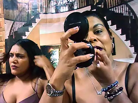 indianCherryPie online show from October 14, 6:47 am