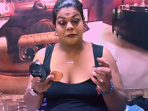 indianCherryPie online show from April 29, 6:39 am
