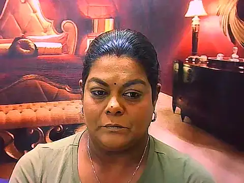 Snapshot of indianCherryPie chatting on June 10, 5:39 am indianCherryPie online show from June 10, 5:39 am