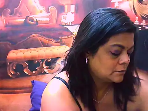 Snapshot of indianCherryPie chatting on June 25, 5:12 am indianCherryPie online show from June 25, 5:12 am