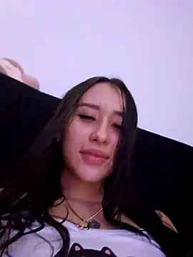 Snapshot of Selena_blake chatting on February 6, 12:33 am Selena blake online show from February 6, 12:33 am