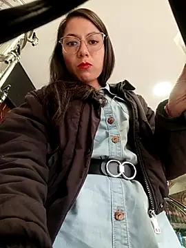 VALERY-03  online show from May 4, 5:09 pm