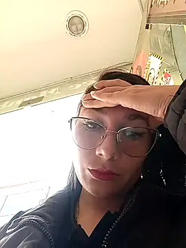 Snapshot of VALERY-03_ chatting on May 6, 4:45 pm VALERY-03 online show from May 6, 4:45 pm