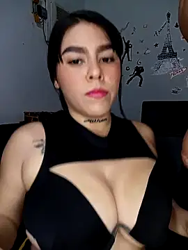 BigTits Kitty online show from March 21, 7:02 am