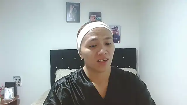 Snapshot of giuliana_andrade chatting on October 23, 12:21 am giuliana andrade online show from October 23, 12:21 am