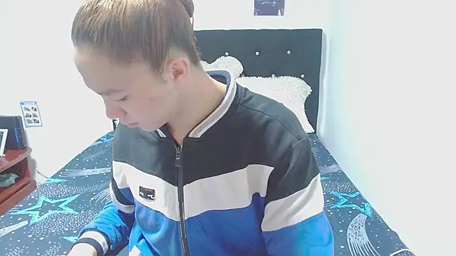 Snapshot of giuliana_andrade chatting on November 8, 1:06 am giuliana andrade online show from November 8, 1:06 am