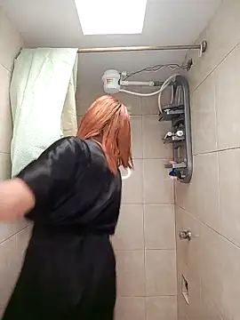 Snapshot of giuliana_andrade chatting on November 22, 12:15 pm giuliana andrade online show from November 22, 12:15 pm