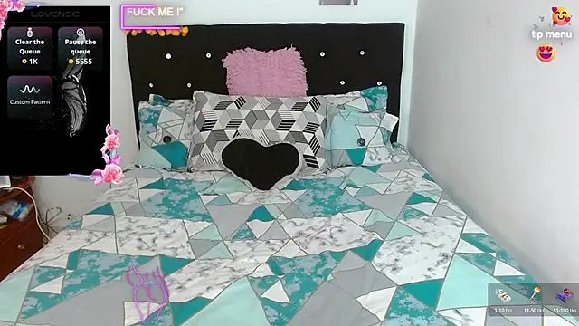 Snapshot of giuliana_andrade chatting on November 27, 2:13 am giuliana andrade online show from November 27, 2:13 am