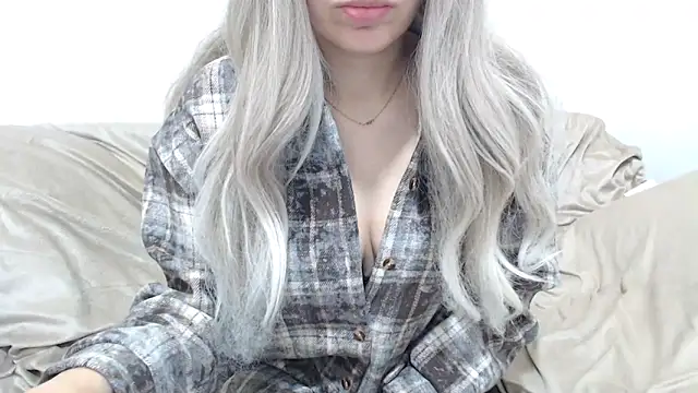  kitty Rose  online show from December 21, 6:09 am