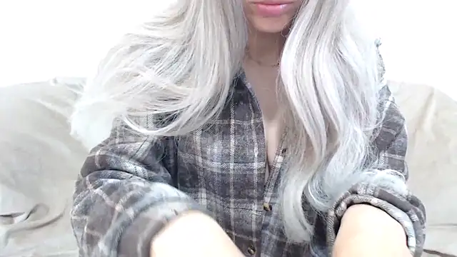 Snapshot of _kitty_Rose_ chatting on May 4, 2:51 am kitty Rose online show from May 4, 2:51 am