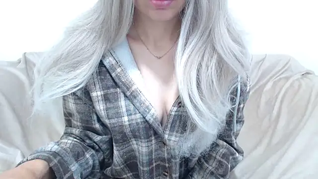 Snapshot of _kitty_Rose_ chatting on May 29, 2:09 am kitty Rose online show from May 29, 2:09 am