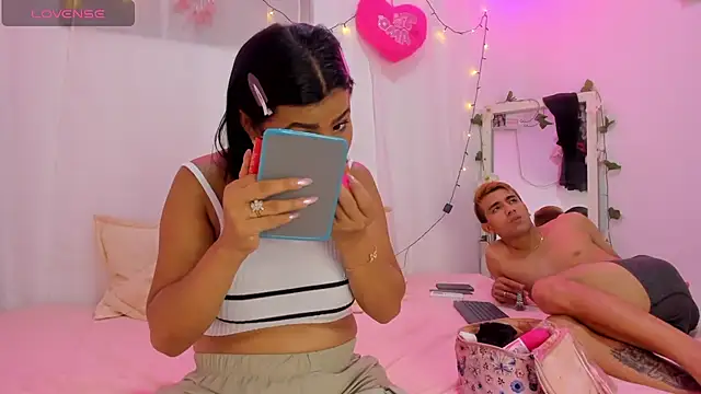 catalina and roger online show from March 14, 9:54 pm