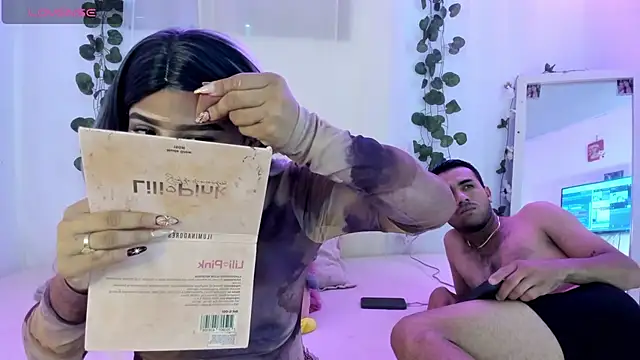 catalina and roger online show from October 21, 12:28 pm