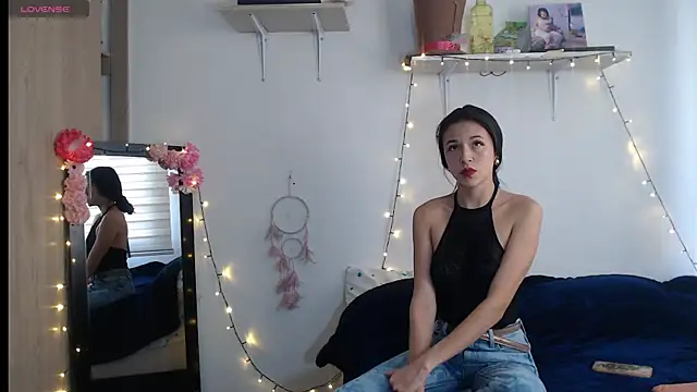Snapshot of jia_miller02 chatting on July 29, 9:46 pm jia miller02 online show from July 29, 9:46 pm