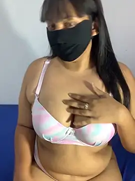 Snapshot of Jeroliee_viyana chatting on June 11, 3:04 am Jeroliee viyana online show from June 11, 3:04 am