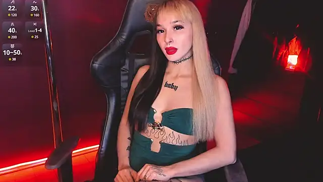 MilaAsh online show from January 18, 7:17 am