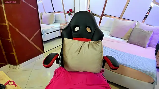 laris park online show from January 2, 7:44 am