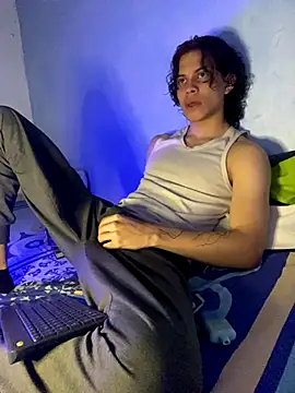 lax777  online show from October 11, 1:38 am