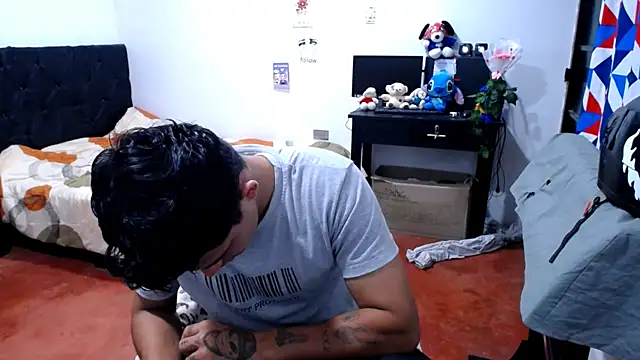 Snapshot of freddy_romas chatting on July 9, 1:48 pm freddy romas online show from July 9, 1:48 pm