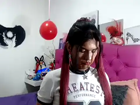 Snapshot of AlexaFontana chatting on March 7, 9:07 am AlexaFontana online show from March 7, 9:07 am