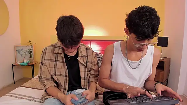 novaybrian online show from December 11, 4:28 am