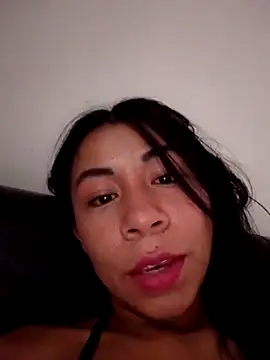 selene gils online show from June 2, 7:27 pm
