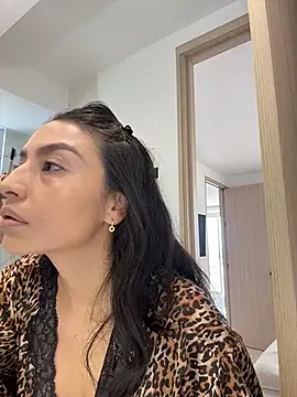 Snapshot of Gia_Ferh chatting on July 11, 4:43 pm Gia Ferh online show from July 11, 4:43 pm