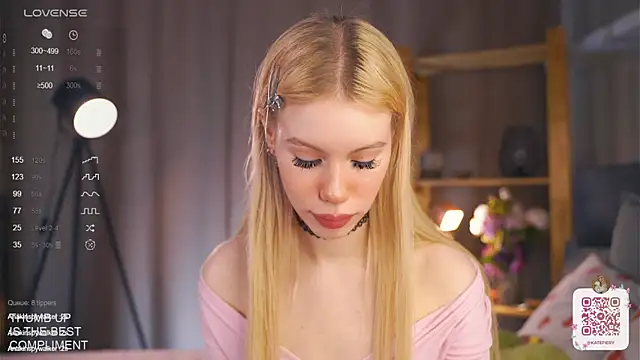 ZaraDudley online show from February 27, 7:15 pm