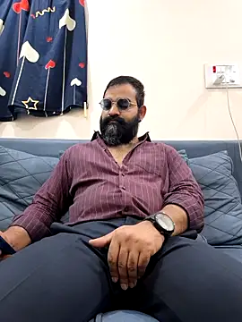 Fun Guuy online show from February 9, 2:48 am