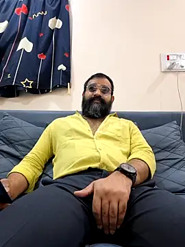 Fun Guuy online show from February 11, 6:18 am