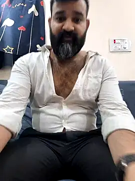 Snapshot of Fun_Guuy chatting on June 2, 2:35 am Fun Guuy online show from June 2, 2:35 am