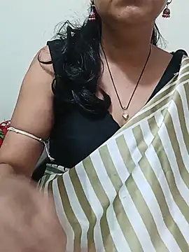Snapshot of Saroj-Shah chatting on June 27, 3:11 am Saroj-Shah online show from June 27, 3:11 am