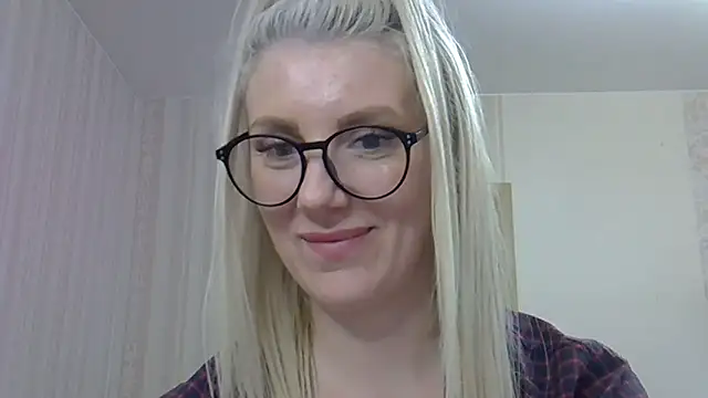 Snapshot of Pabonya91 chatting on March 12, 1:19 pm Pabonya91 online show from March 12, 1:19 pm