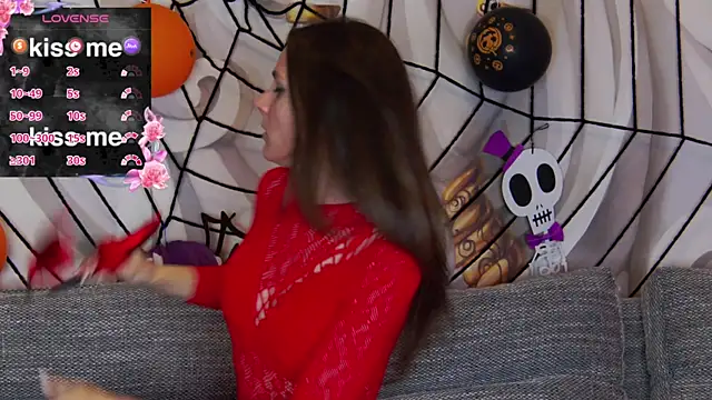 Snapshot of hailey_peach chatting on October 31, 5:58 pm hailey peach online show from October 31, 5:58 pm